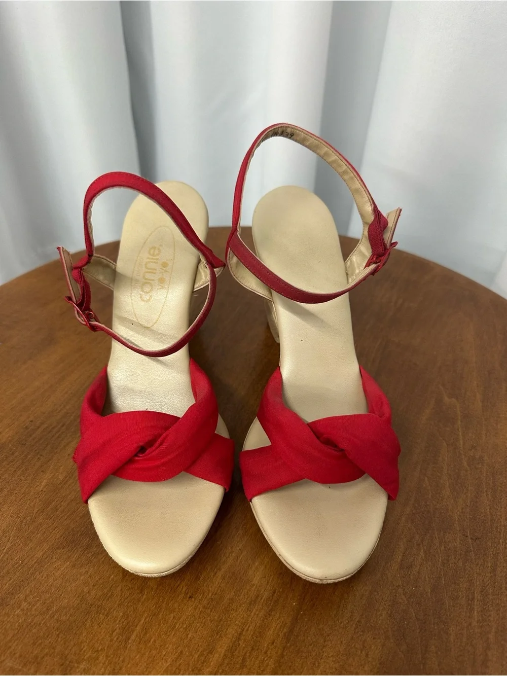 Vintage Connie YoYo Red Knotted Ankle-Strap Wedges size 8.5 retro